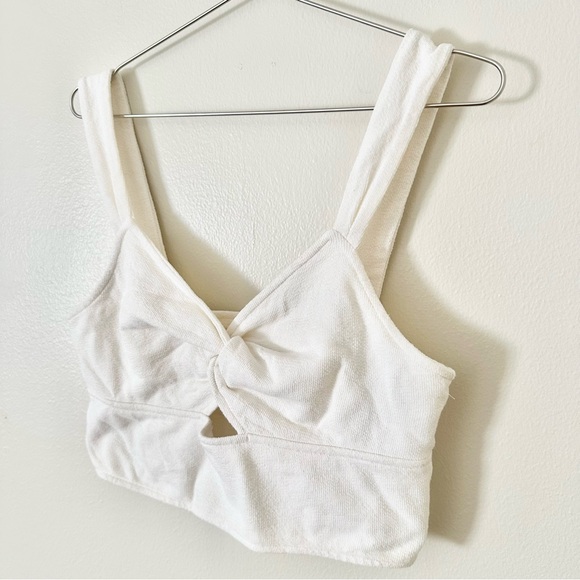 | madewell • textured cutout knot front cropped tank top • large | - Picture 12 of 15